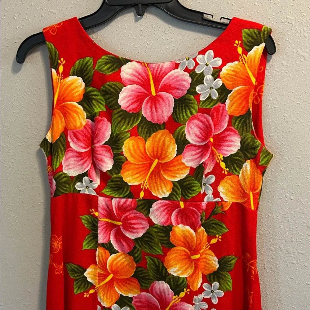 UI Maikai Vintage Hawaiian Midi Dress and Shirt Matching Set Red Floral